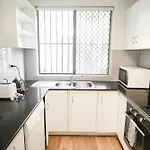 Surry Hills 2Br Apt Near Sydney Opera House